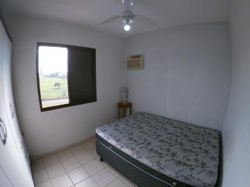 Alugar Apartamento / Padr&atilde;o em S&atilde;o Jos&eacute; do Rio Preto R$ 900,00 - Foto 15