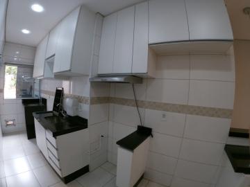 Alugar Apartamento / Padr&atilde;o em S&atilde;o Jos&eacute; do Rio Preto R$ 1.180,00 - Foto 8