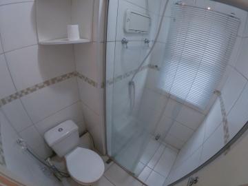 Alugar Apartamento / Padr&atilde;o em S&atilde;o Jos&eacute; do Rio Preto R$ 1.180,00 - Foto 18