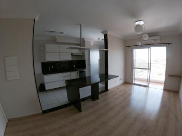 Alugar Apartamento / Padr&atilde;o em S&atilde;o Jos&eacute; do Rio Preto R$ 2.200,00 - Foto 3