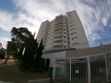 Alugar Apartamento / Padr&atilde;o em S&atilde;o Jos&eacute; do Rio Preto. apenas R$ 2.200,00