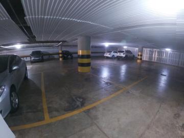Alugar Apartamento / Padr&atilde;o em S&atilde;o Jos&eacute; do Rio Preto R$ 900,00 - Foto 49