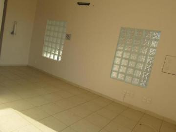 Alugar Comercial / Sala em S&atilde;o Jos&eacute; do Rio Preto R$ 1.100,00 - Foto 5