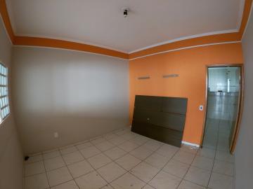 Alugar Casa / Padr&atilde;o em S&atilde;o Jos&eacute; do Rio Preto R$ 1.450,00 - Foto 3