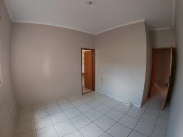 Alugar Casa / Padr&atilde;o em S&atilde;o Jos&eacute; do Rio Preto R$ 1.450,00 - Foto 14