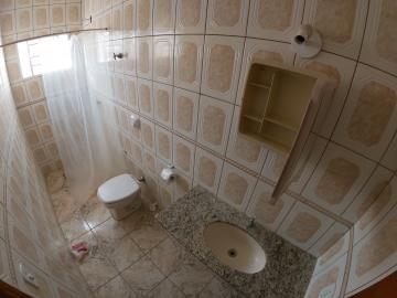 Alugar Casa / Padr&atilde;o em S&atilde;o Jos&eacute; do Rio Preto R$ 1.450,00 - Foto 16