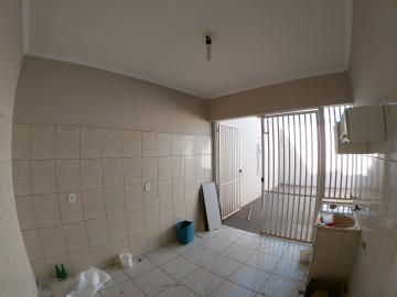 Alugar Casa / Padr&atilde;o em S&atilde;o Jos&eacute; do Rio Preto R$ 1.450,00 - Foto 25