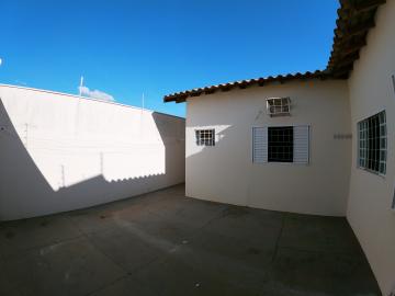 Alugar Casa / Padr&atilde;o em S&atilde;o Jos&eacute; do Rio Preto R$ 1.450,00 - Foto 28