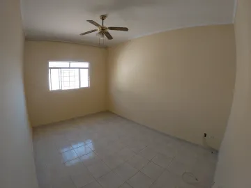 Alugar Casa / Padr&atilde;o em S&atilde;o Jos&eacute; do Rio Preto R$ 1.800,00 - Foto 5
