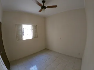 Alugar Casa / Padr&atilde;o em S&atilde;o Jos&eacute; do Rio Preto R$ 1.800,00 - Foto 6