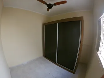 Alugar Casa / Padr&atilde;o em S&atilde;o Jos&eacute; do Rio Preto R$ 1.800,00 - Foto 11