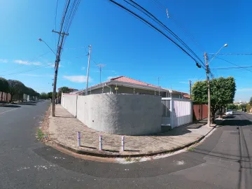 Alugar Casa / Padr&atilde;o em S&atilde;o Jos&eacute; do Rio Preto R$ 1.800,00 - Foto 2