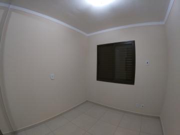 Alugar Apartamento / Padr&atilde;o em S&atilde;o Jos&eacute; do Rio Preto R$ 1.400,00 - Foto 11