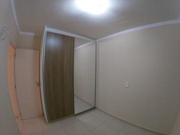 Alugar Apartamento / Padr&atilde;o em S&atilde;o Jos&eacute; do Rio Preto R$ 1.400,00 - Foto 12
