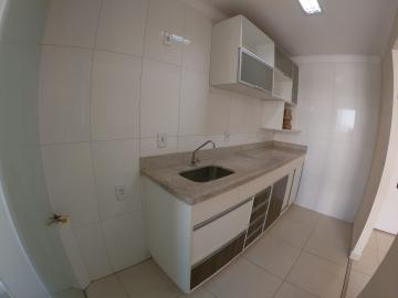 Alugar Apartamento / Padr&atilde;o em S&atilde;o Jos&eacute; do Rio Preto R$ 1.400,00 - Foto 6
