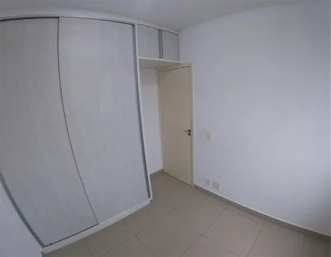 Alugar Apartamento / Padr&atilde;o em S&atilde;o Jos&eacute; do Rio Preto R$ 650,00 - Foto 6