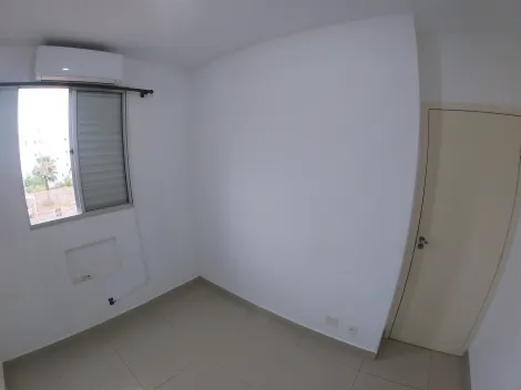 Alugar Apartamento / Padr&atilde;o em S&atilde;o Jos&eacute; do Rio Preto R$ 650,00 - Foto 8