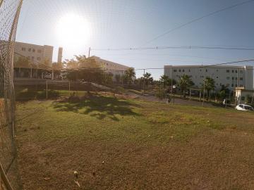 Alugar Apartamento / Padr&atilde;o em S&atilde;o Jos&eacute; do Rio Preto R$ 650,00 - Foto 12