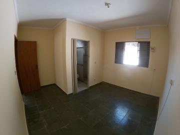 Alugar Casa / Padr&atilde;o em S&atilde;o Jos&eacute; do Rio Preto R$ 1.200,00 - Foto 6