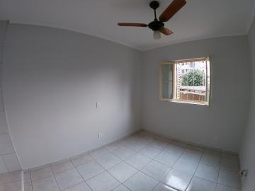 Alugar Apartamento / Padr&atilde;o em S&atilde;o Jos&eacute; do Rio Preto R$ 1.300,00 - Foto 6