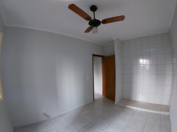 Alugar Apartamento / Padr&atilde;o em S&atilde;o Jos&eacute; do Rio Preto R$ 1.300,00 - Foto 9