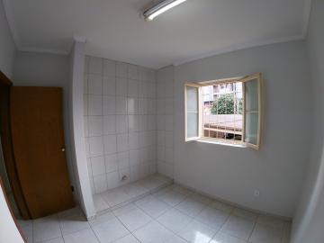 Alugar Apartamento / Padr&atilde;o em S&atilde;o Jos&eacute; do Rio Preto R$ 1.300,00 - Foto 11