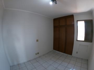 Alugar Apartamento / Padr&atilde;o em S&atilde;o Jos&eacute; do Rio Preto R$ 1.200,00 - Foto 14