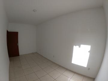 Alugar Casa / Padr&atilde;o em S&atilde;o Jos&eacute; do Rio Preto R$ 1.100,00 - Foto 12