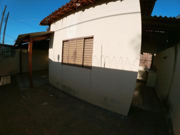 Alugar Casa / Padr&atilde;o em S&atilde;o Jos&eacute; do Rio Preto R$ 1.100,00 - Foto 15