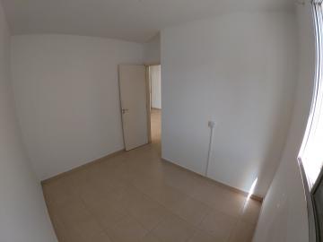 Alugar Apartamento / Padr&atilde;o em S&atilde;o Jos&eacute; do Rio Preto R$ 700,00 - Foto 25