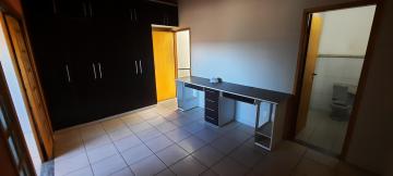 Alugar Casa / Padr&atilde;o em S&atilde;o Jos&eacute; do Rio Preto R$ 2.500,00 - Foto 10