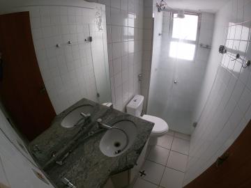 Alugar Apartamento / Padr&atilde;o em S&atilde;o Jos&eacute; do Rio Preto R$ 600,00 - Foto 8