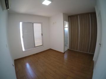 Alugar Casa / Condom&iacute;nio em S&atilde;o Jos&eacute; do Rio Preto R$ 3.528,89 - Foto 7