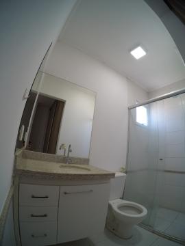 Alugar Casa / Condom&iacute;nio em S&atilde;o Jos&eacute; do Rio Preto R$ 3.528,89 - Foto 9