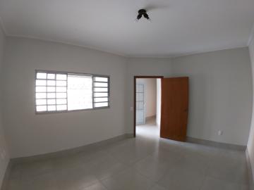 Alugar Casa / Padr&atilde;o em S&atilde;o Jos&eacute; do Rio Preto R$ 1.500,00 - Foto 6