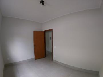 Alugar Casa / Padr&atilde;o em S&atilde;o Jos&eacute; do Rio Preto R$ 1.500,00 - Foto 16