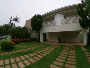 Alugar Casa / Condom&iacute;nio em S&atilde;o Jos&eacute; do Rio Preto. apenas R$ 7.000,00