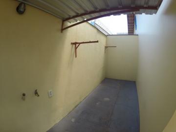 Alugar Casa / Padr&atilde;o em S&atilde;o Jos&eacute; do Rio Preto R$ 780,00 - Foto 11