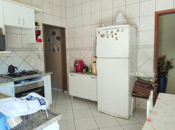 Alugar Casa / Padr&atilde;o em S&atilde;o Jos&eacute; do Rio Preto R$ 1.500,00 - Foto 5