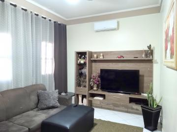 Alugar Casa / Padr&atilde;o em S&atilde;o Jos&eacute; do Rio Preto R$ 1.500,00 - Foto 3