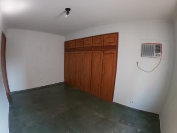 Alugar Apartamento / Padr&atilde;o em S&atilde;o Jos&eacute; do Rio Preto R$ 950,00 - Foto 14
