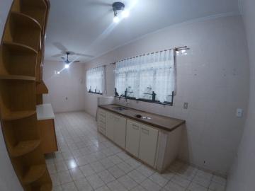 Alugar Casa / Padr&atilde;o em S&atilde;o Jos&eacute; do Rio Preto R$ 2.700,00 - Foto 16