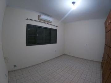 Alugar Casa / Padr&atilde;o em S&atilde;o Jos&eacute; do Rio Preto R$ 2.700,00 - Foto 27