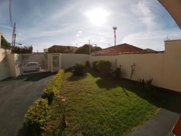 Alugar Casa / Padr&atilde;o em S&atilde;o Jos&eacute; do Rio Preto R$ 2.500,00 - Foto 4
