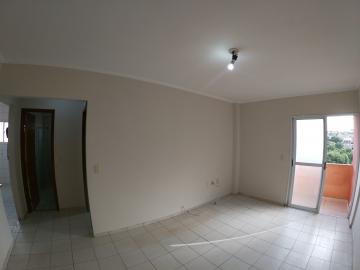 Alugar Apartamento / Padr&atilde;o em S&atilde;o Jos&eacute; do Rio Preto. apenas R$ 1.100,00