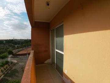 Alugar Apartamento / Padr&atilde;o em S&atilde;o Jos&eacute; do Rio Preto R$ 1.100,00 - Foto 6