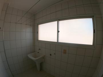 Alugar Apartamento / Padr&atilde;o em S&atilde;o Jos&eacute; do Rio Preto R$ 1.100,00 - Foto 13