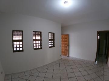 Alugar Casa / Padr&atilde;o em S&atilde;o Jos&eacute; do Rio Preto R$ 1.300,00 - Foto 5