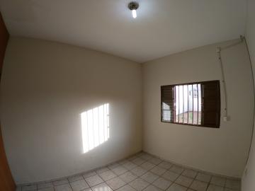 Alugar Casa / Padr&atilde;o em S&atilde;o Jos&eacute; do Rio Preto R$ 1.300,00 - Foto 11