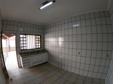 Alugar Casa / Padr&atilde;o em S&atilde;o Jos&eacute; do Rio Preto R$ 1.300,00 - Foto 20